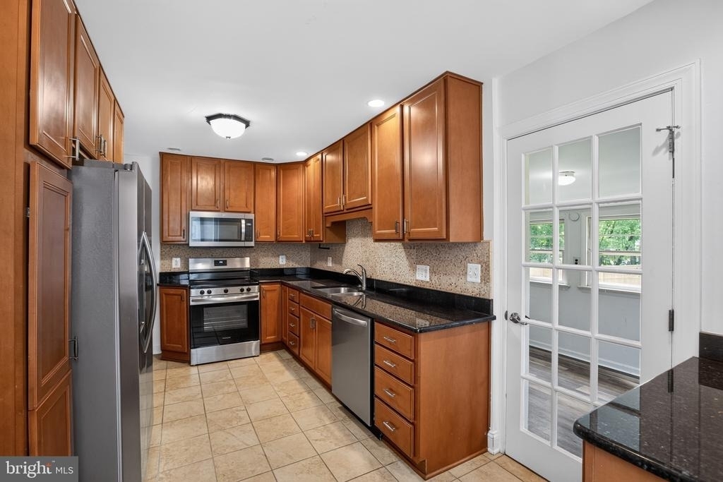 14925 Schall Road - Photo 1