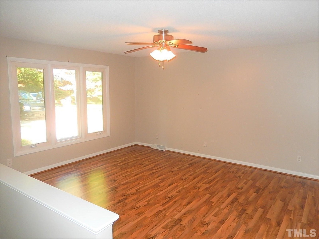 6704 Winding Trail - Photo 2