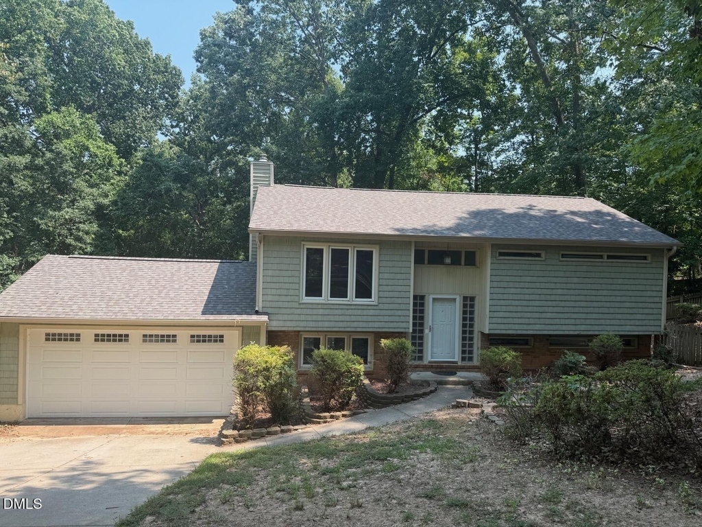6704 Winding Trail - Photo 0