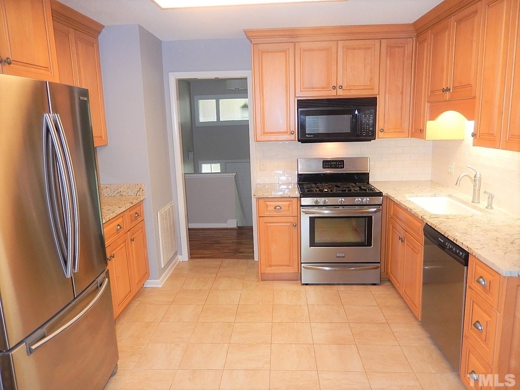 6704 Winding Trail - Photo 9