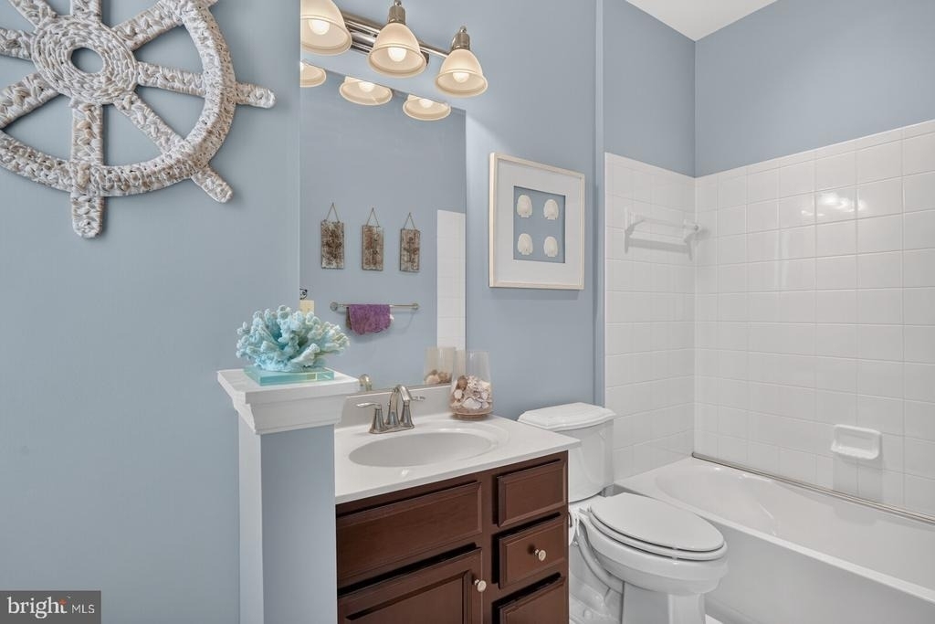 809 Fair Winds Way - Photo 23