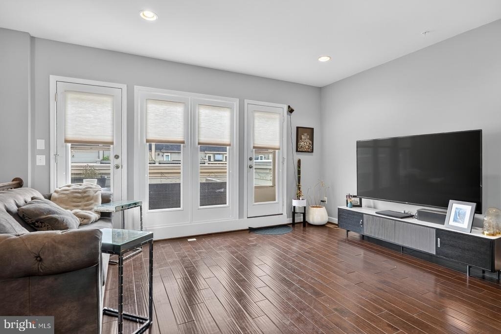 809 Fair Winds Way - Photo 27