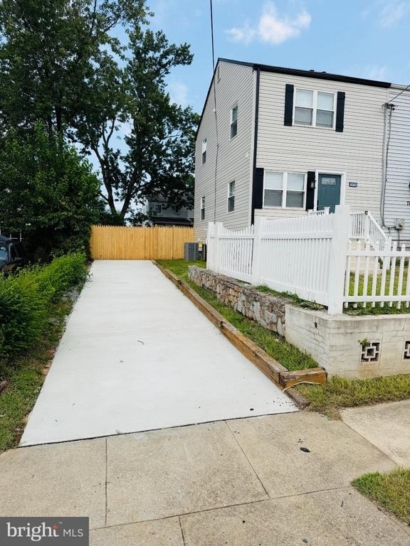 7114 E Kilmer Street - Photo 2