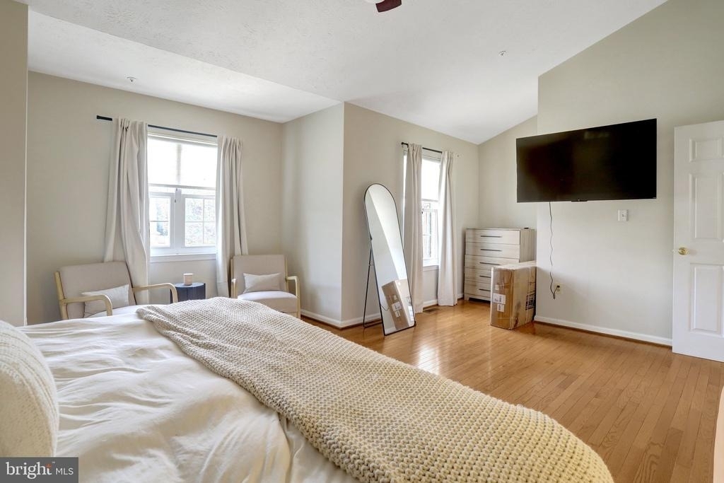 8819 Hardesty Drive - Photo 12