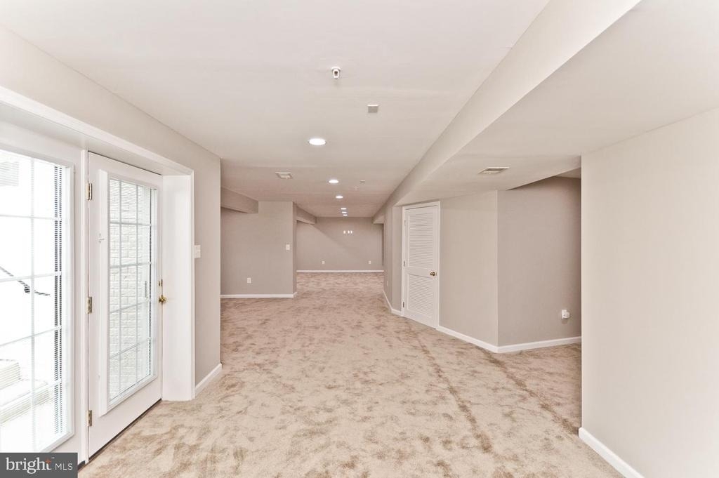 8006 Kingsmill Road - Photo 34