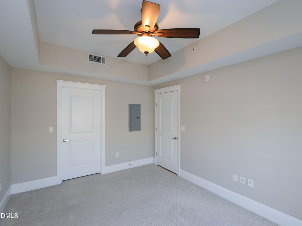 222 Glenwood Avenue - Photo 13