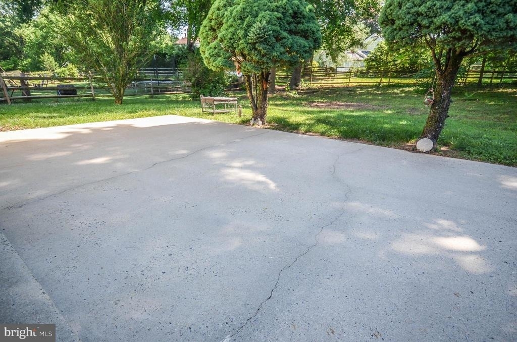 11309 Brandy Hall Lane - Photo 44