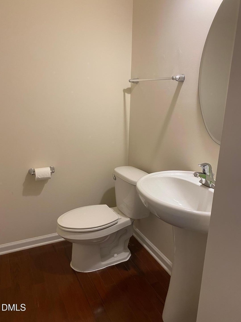 2412 Historic Circle - Photo 8