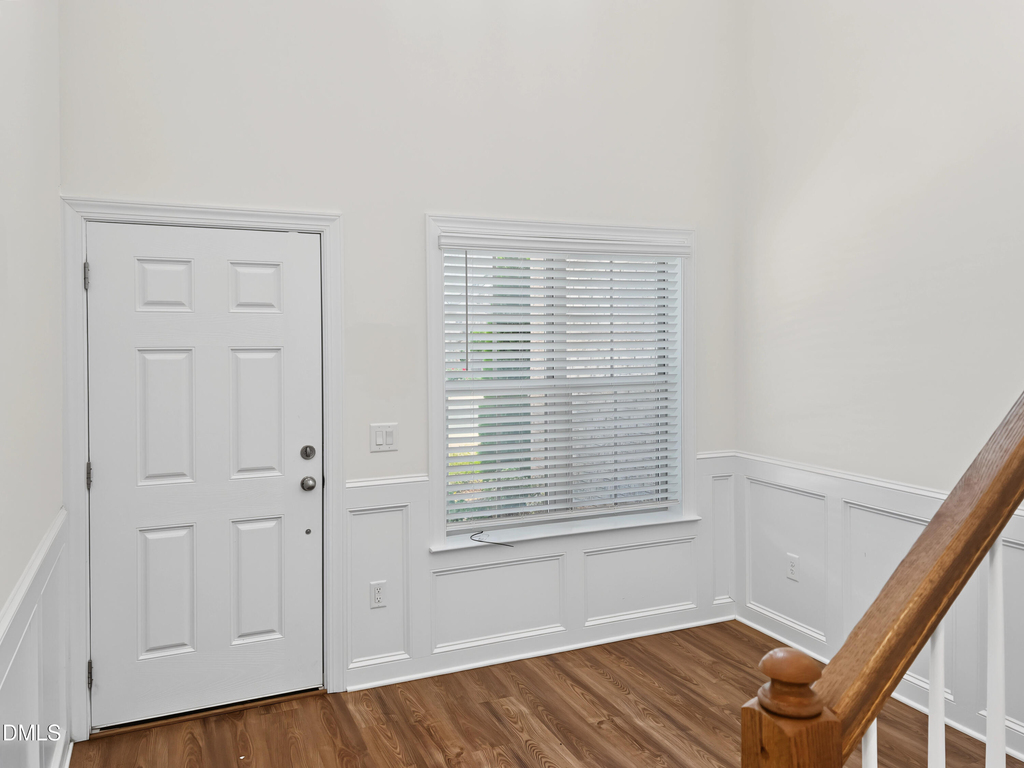 1018 Bonanza Lane - Photo 1