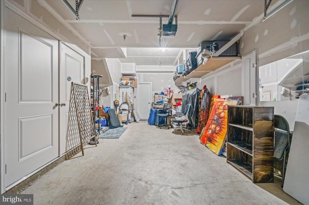 8156 Tompkins Street - Photo 31