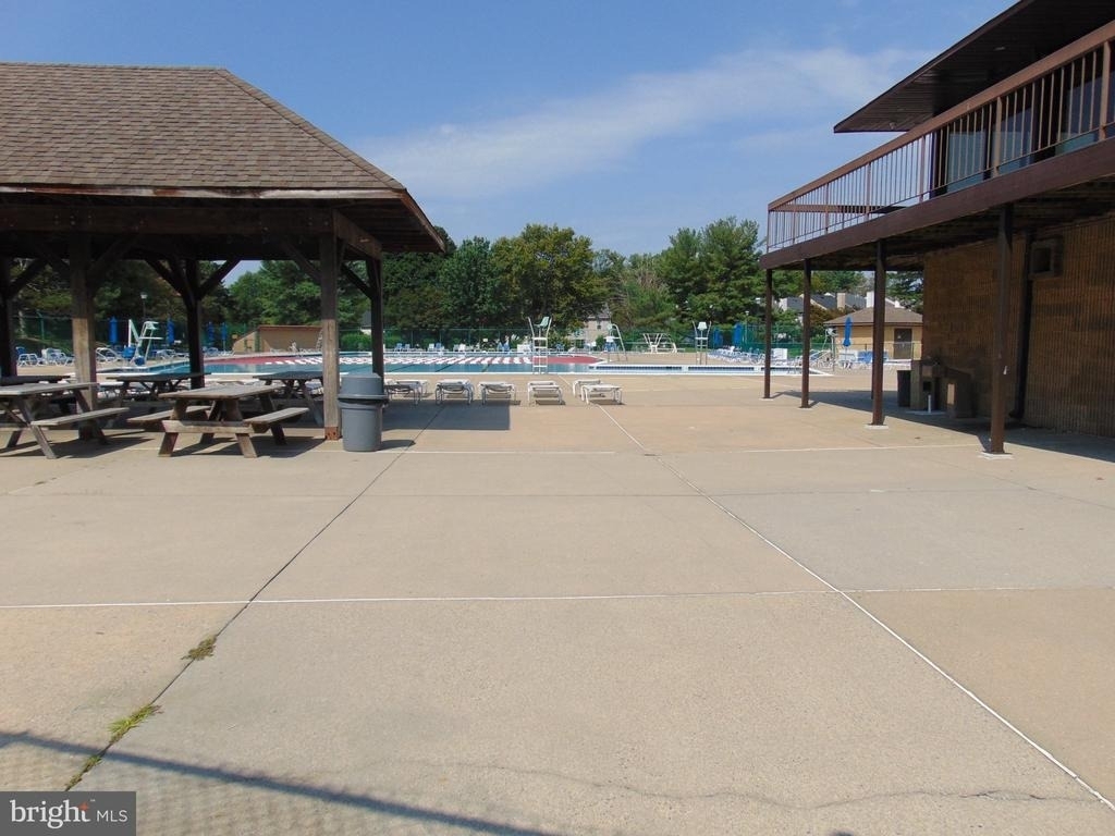 7903 Badenloch Way - Photo 11