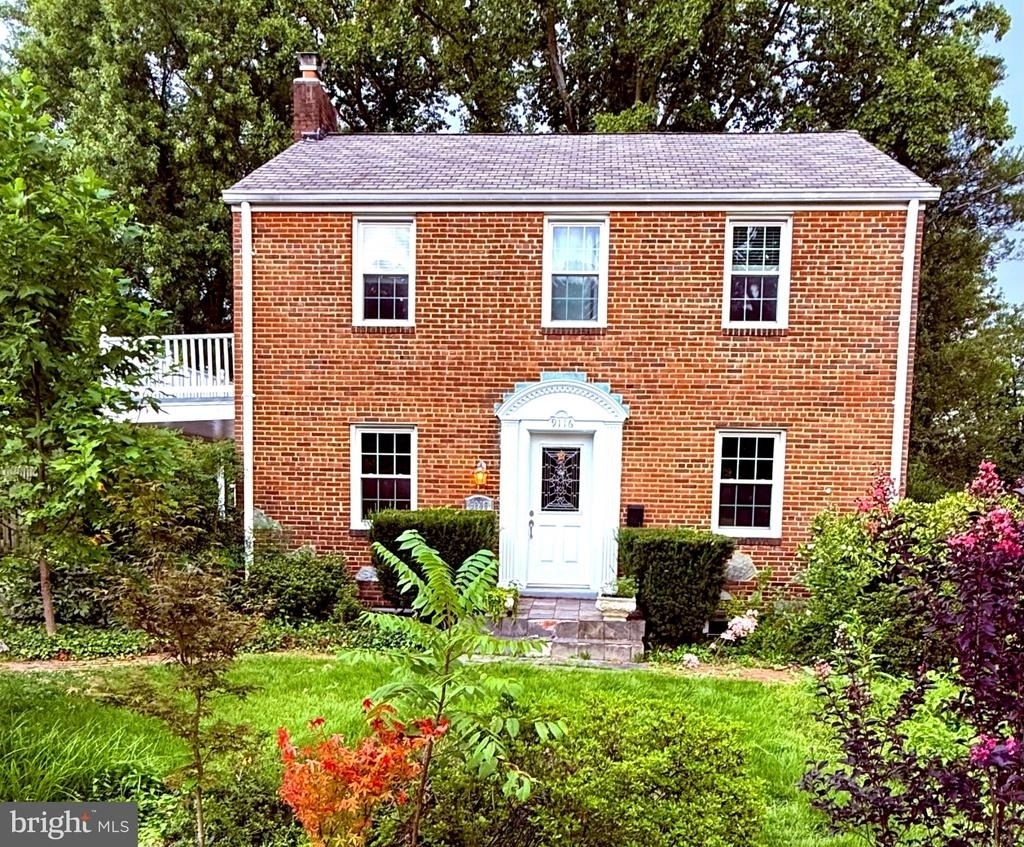 9116 Flower Avenue - Photo 0