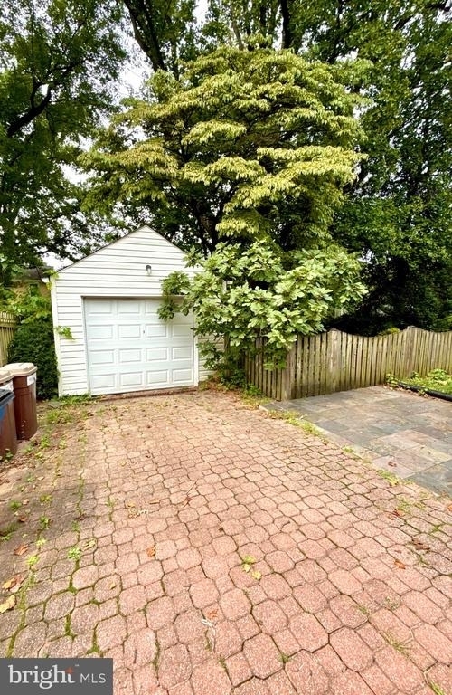 9116 Flower Avenue - Photo 20