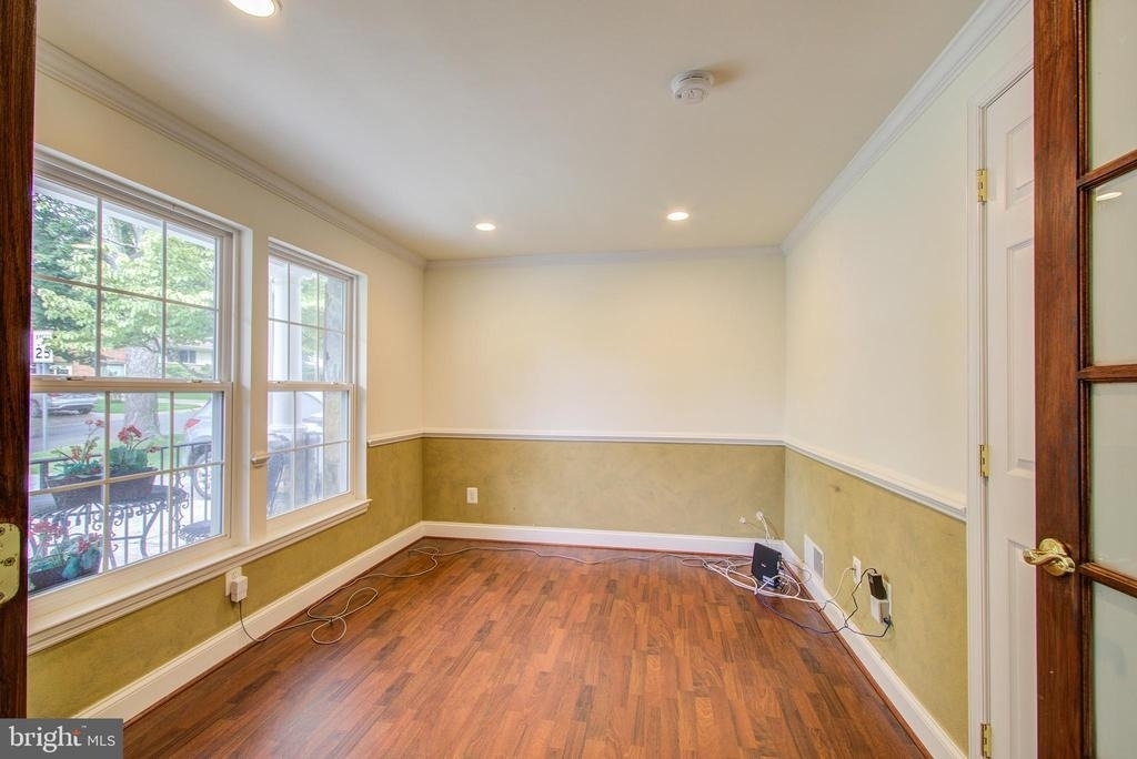 9203 Cedarcrest Drive - Photo 27