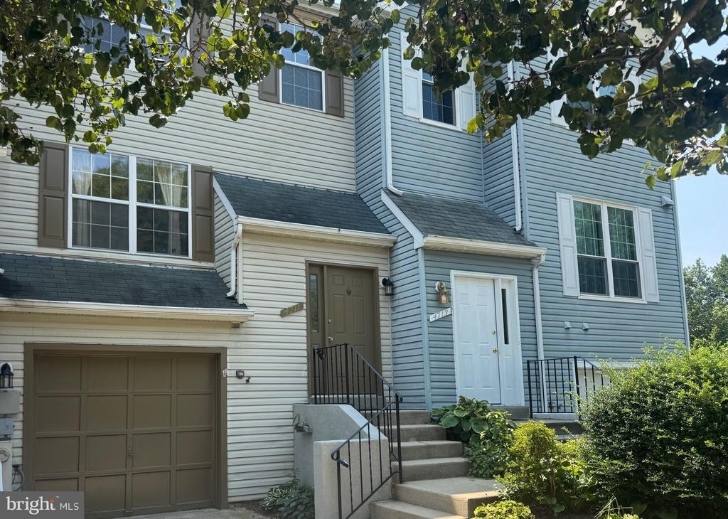 4711 Leyden Way - Photo 19