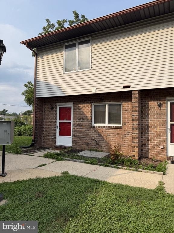 138 Alice Ann Street - Photo 0