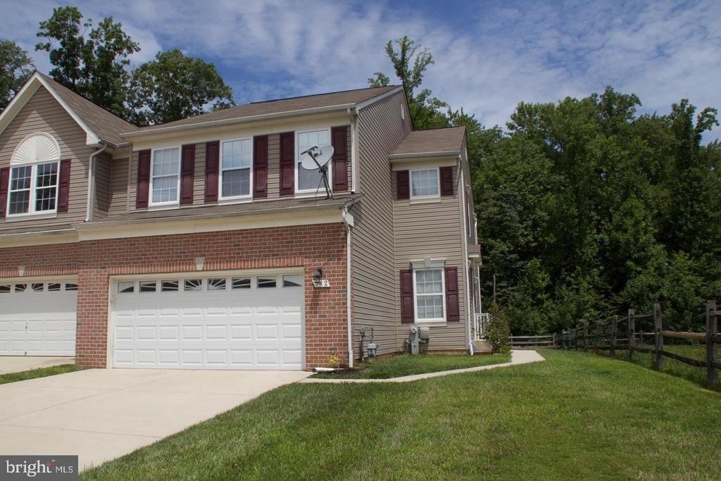 542 Berrycrest Way - Photo 0