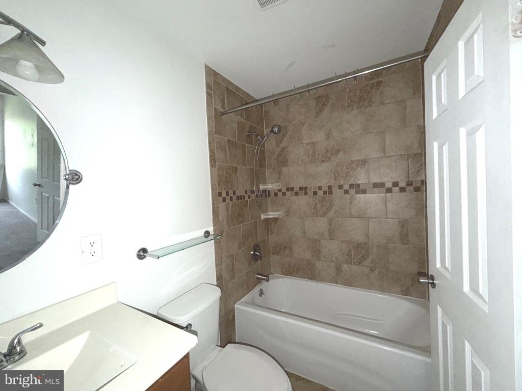 2063 Red Spruce Court - Photo 17