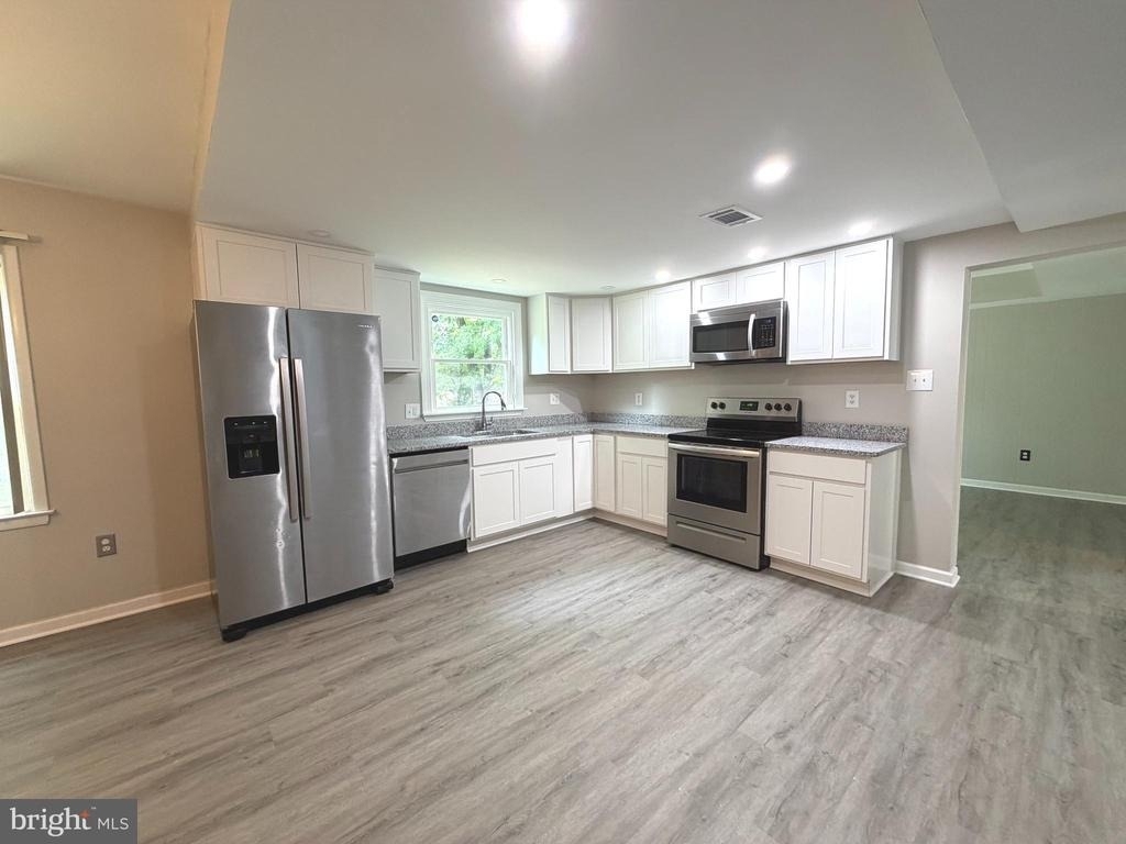 2063 Red Spruce Court - Photo 2