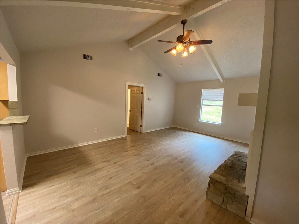 1516 Lisa Dr - Photo 1
