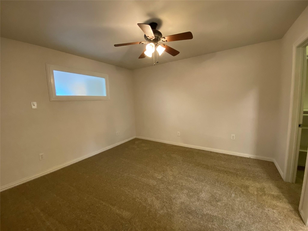 1516 Lisa Dr - Photo 11