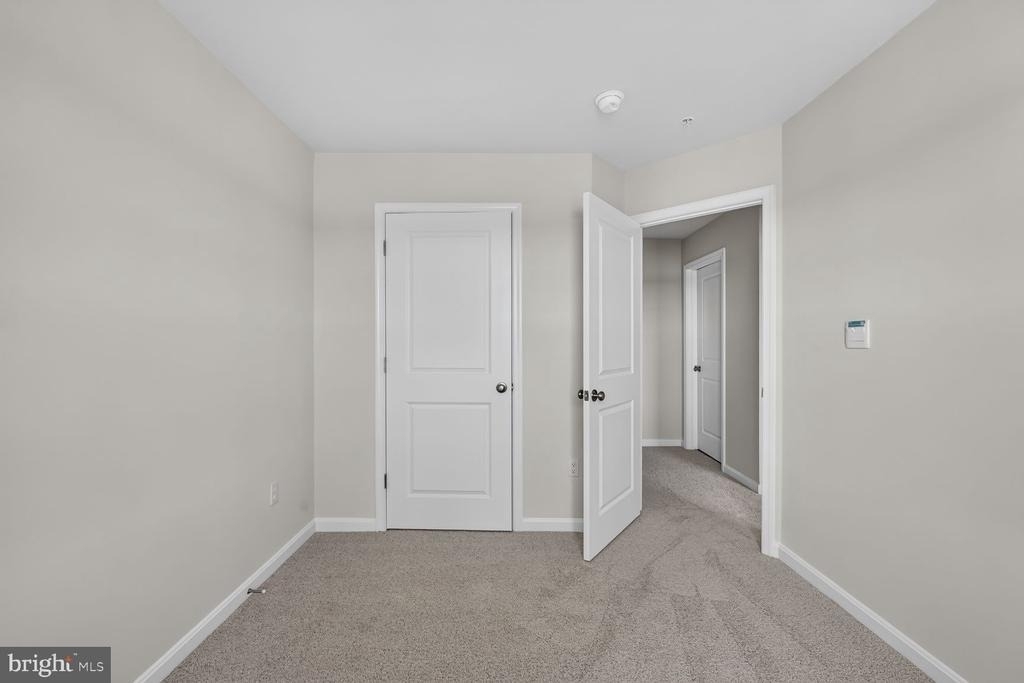 27 Merion Avenue - Photo 9