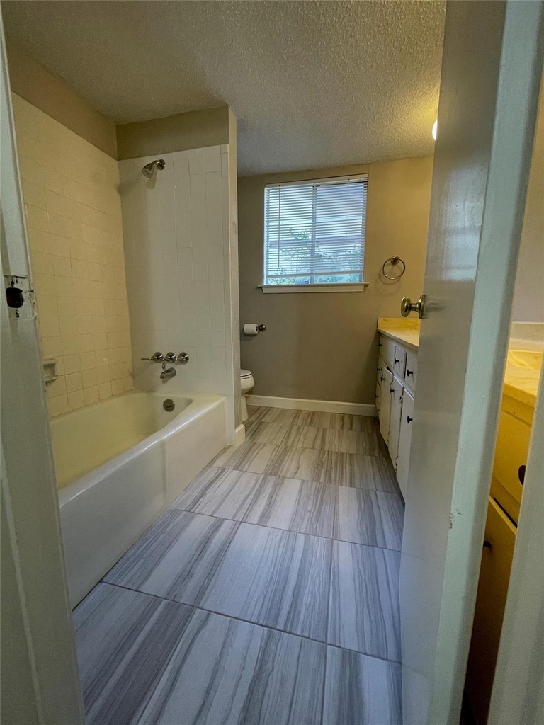 412 Blue Valley Dr - Photo 6