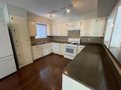 412 Blue Valley Dr - Photo 3