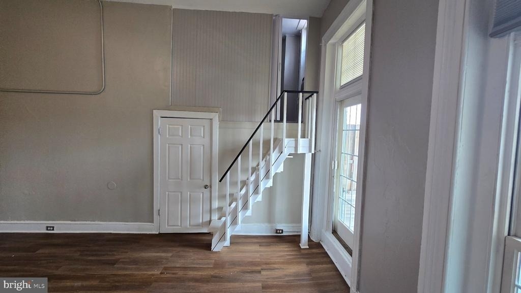 917 N Calvert Street - Photo 5