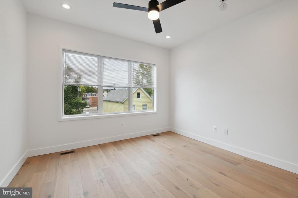 1207 Dellwood Avenue - Photo 21