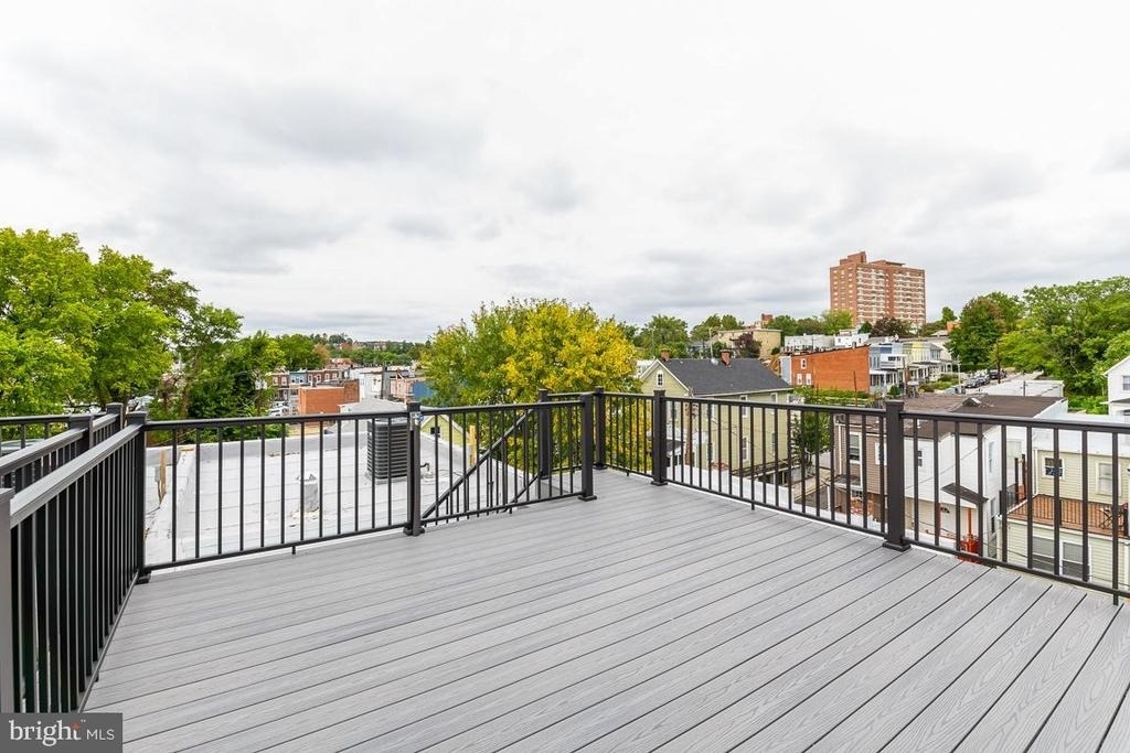 1207 Dellwood Avenue - Photo 31