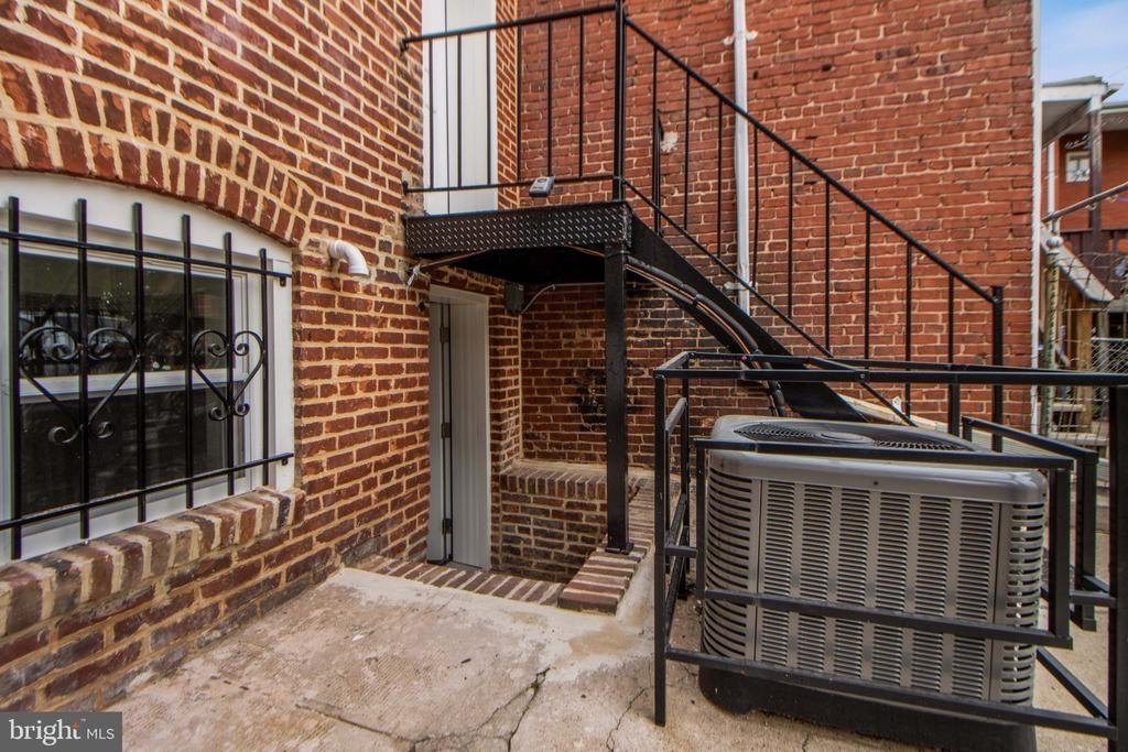 333 S Conkling Street - Photo 30