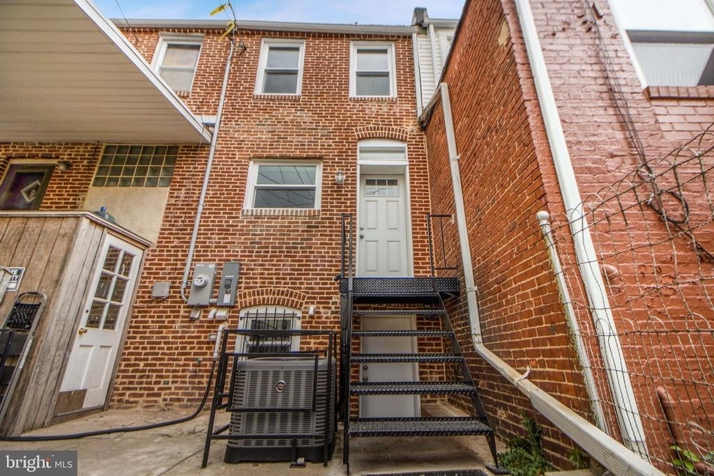 333 S Conkling Street - Photo 3