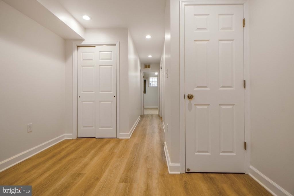 333 S Conkling Street - Photo 27