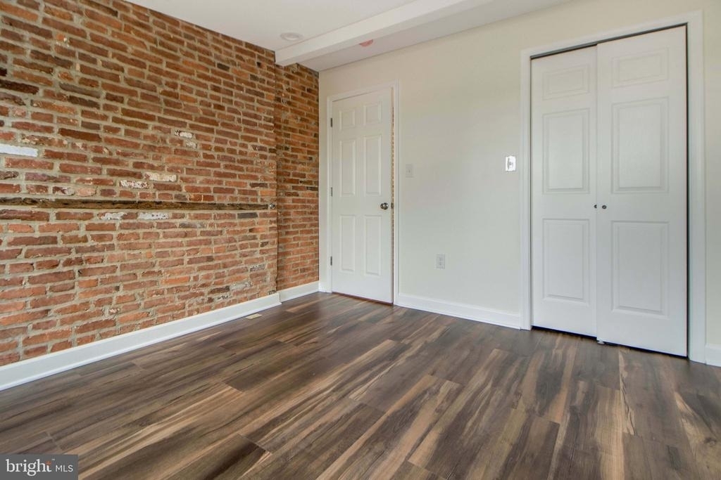 333 S Conkling Street - Photo 10