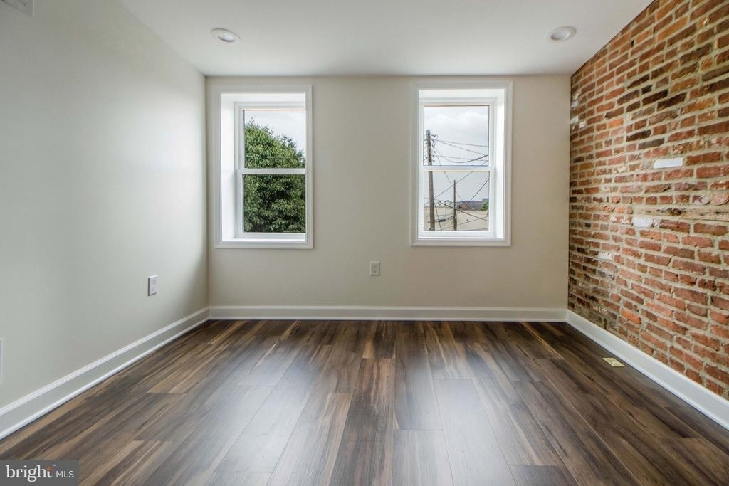 333 S Conkling Street - Photo 16