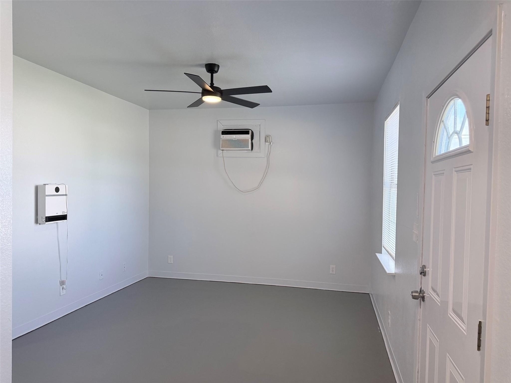 251 Zimmerman Ave - Photo 3