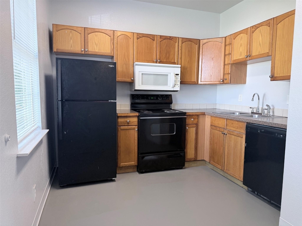 251 Zimmerman Ave - Photo 7