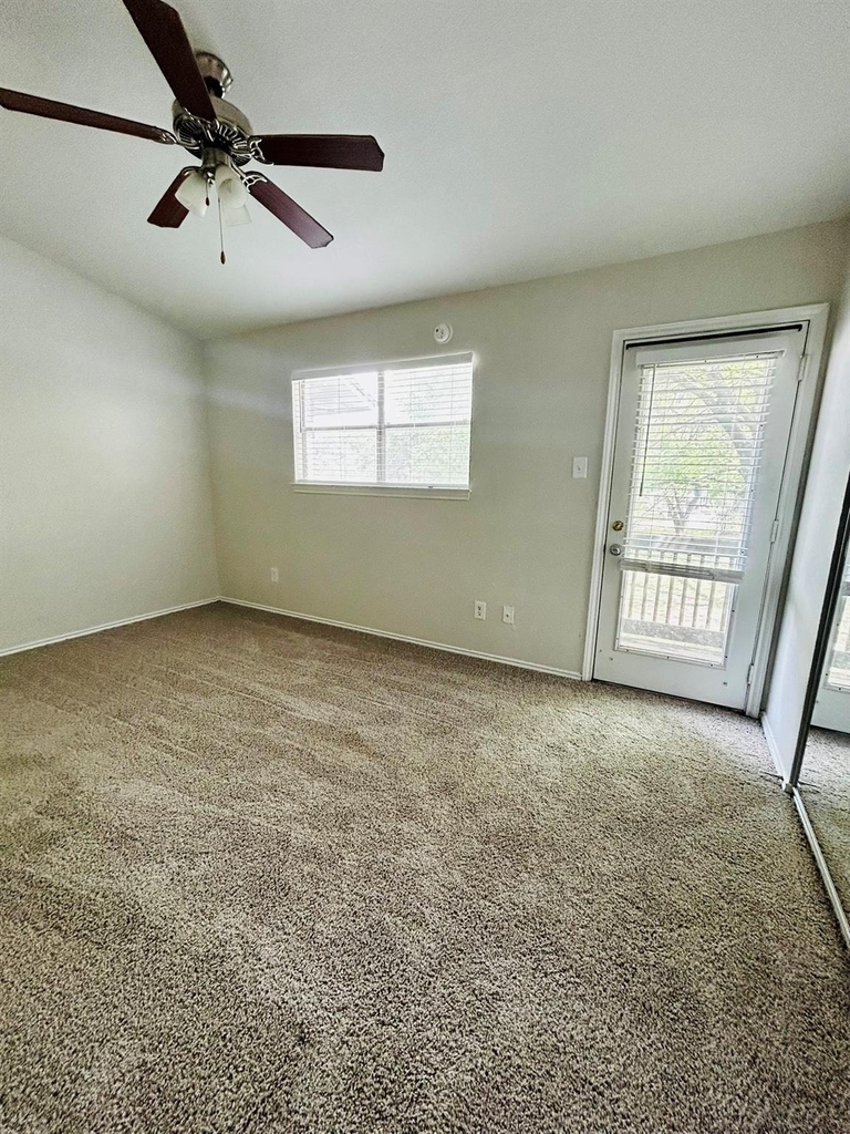 1818 River Crossing Cir - Photo 19