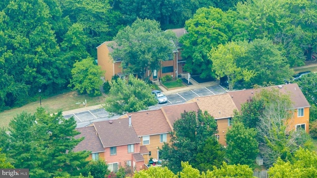 1025 Commanders Way N - Photo 3