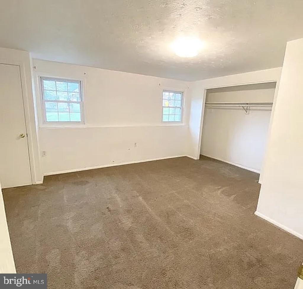 231 Sycamore Road - Photo 8