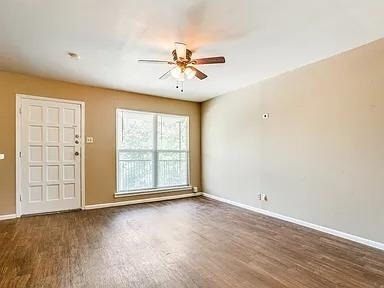 216 Lucas St St - Photo 1