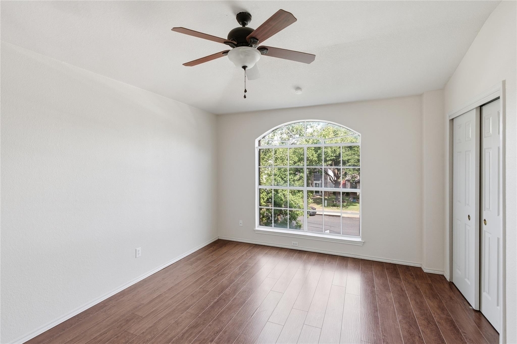 9341 Bernoulli Dr - Photo 8