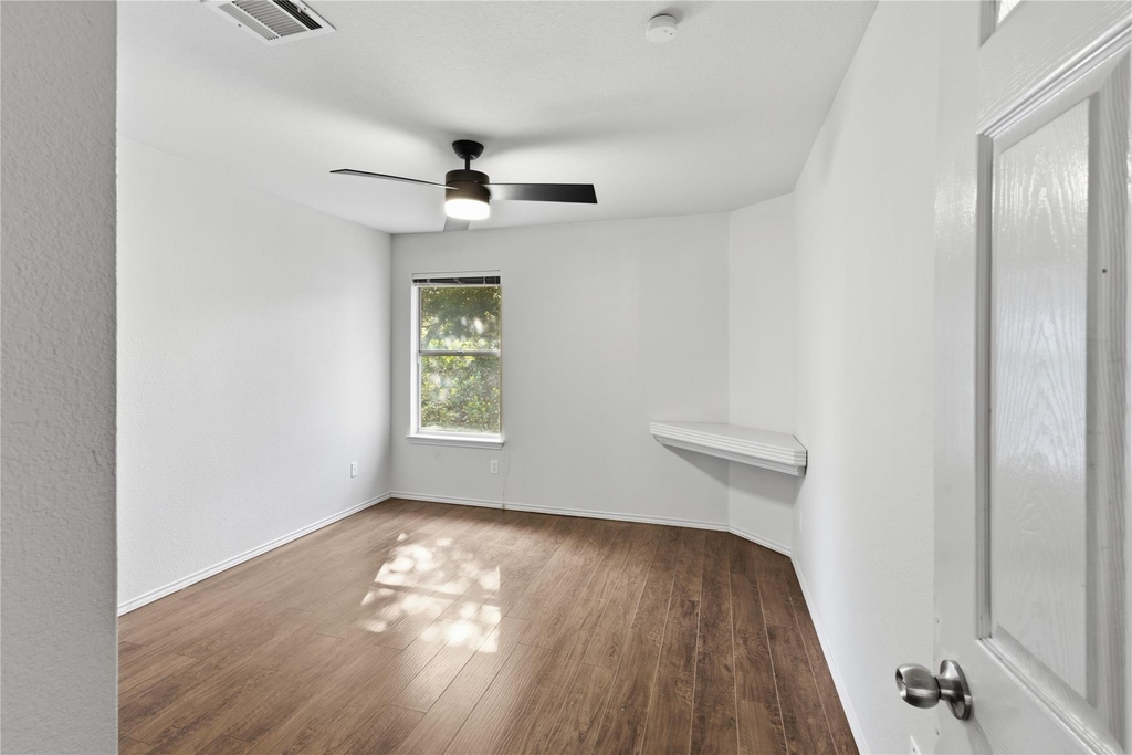 9341 Bernoulli Dr - Photo 20