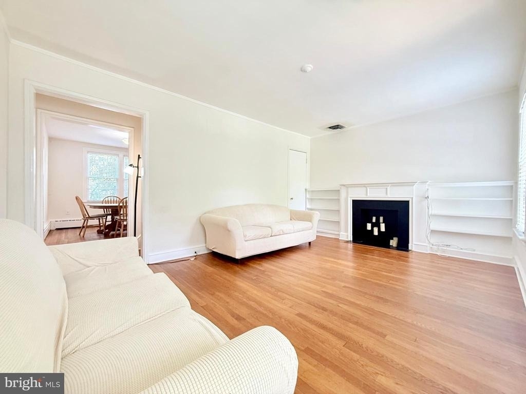 1908 37th Street Nw - Photo 8
