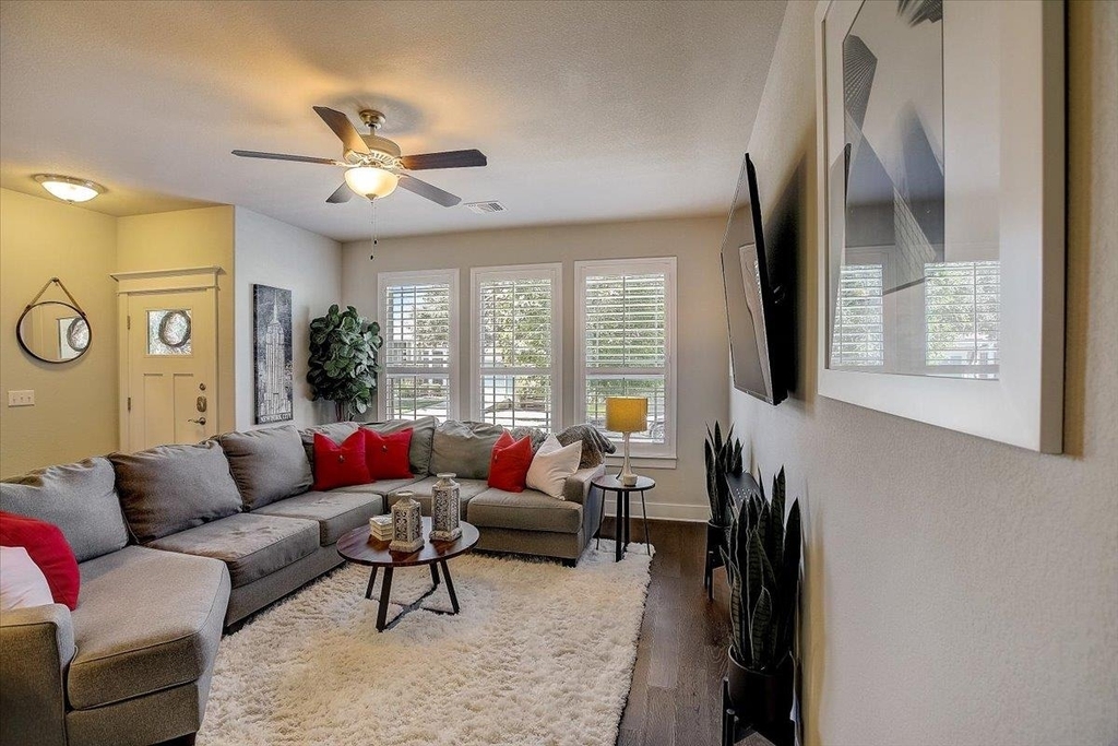 11102 Railway Ln - Photo 30