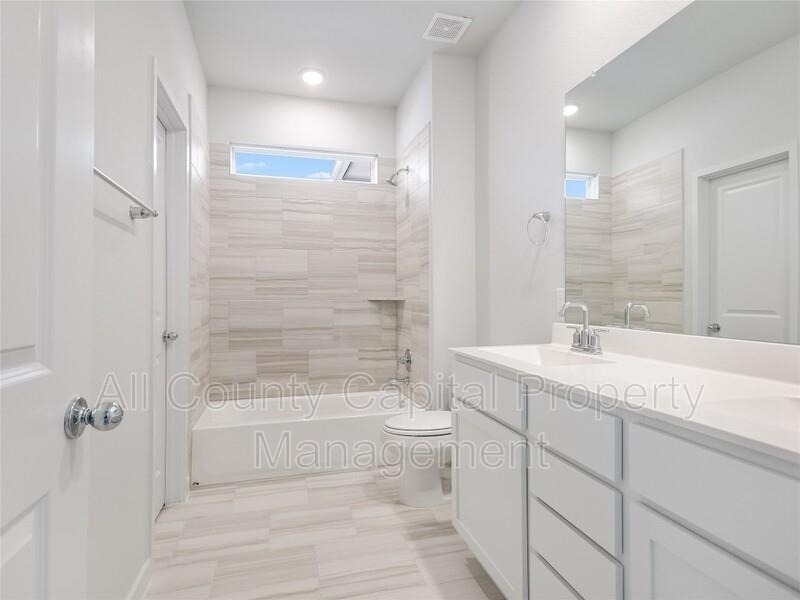 605 W South St N - Photo 7