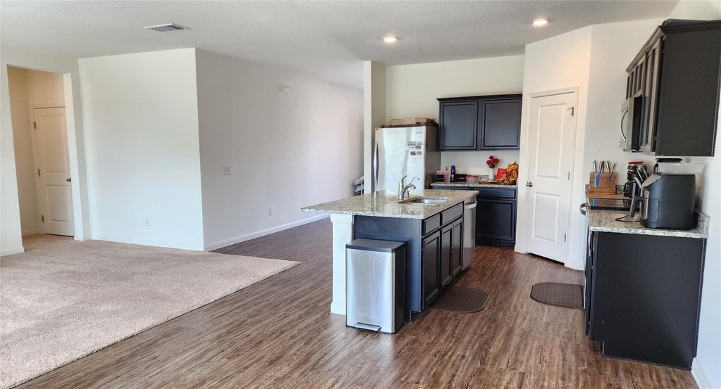 19513 Cloudy Bay Dr - Photo 3