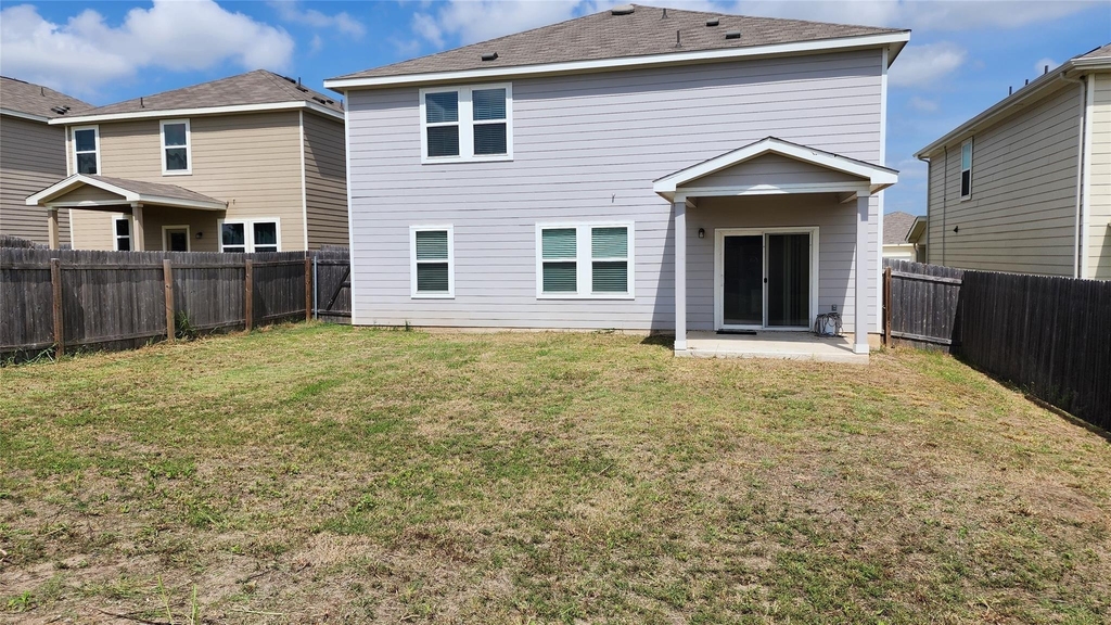 19513 Cloudy Bay Dr - Photo 16
