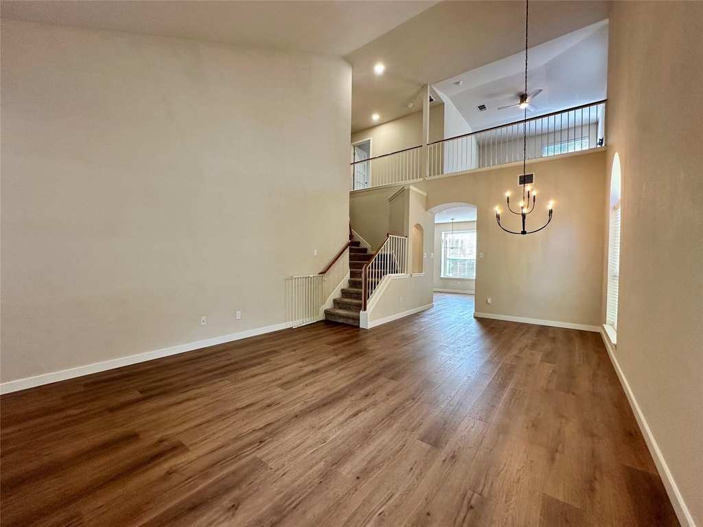 10501 Wylie Dr - Photo 7
